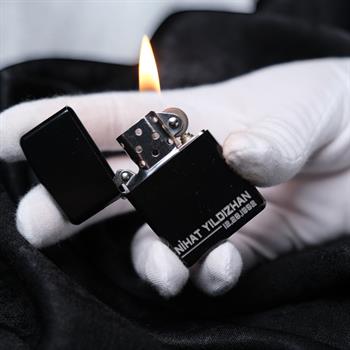 Özelleştirilebilir Klasik Siyah Zippo Çakmak