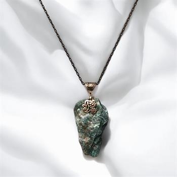 Yeşil Ham Fuksit Taşlı Kolye