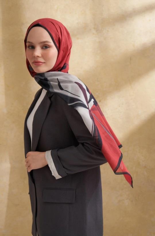 Armanda Çiçek Desenli Şal 3383-Siyah Bordo