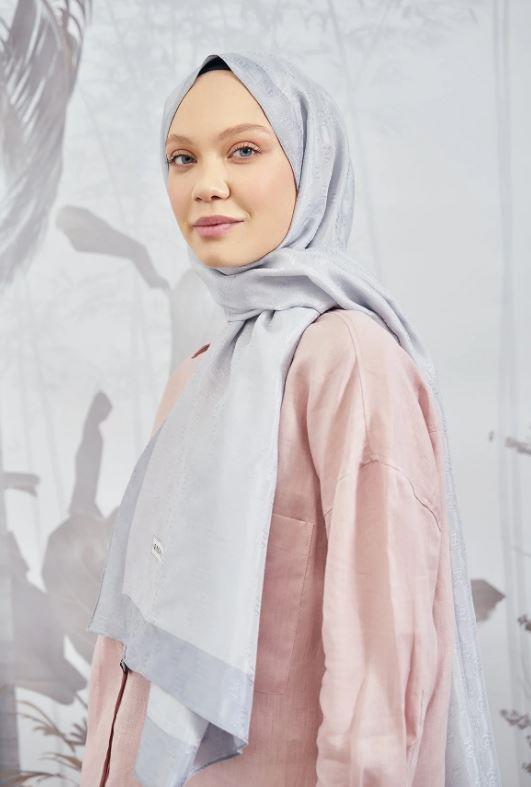 Armanda Dama Monogram Desenli Şal 3041-Gümüş