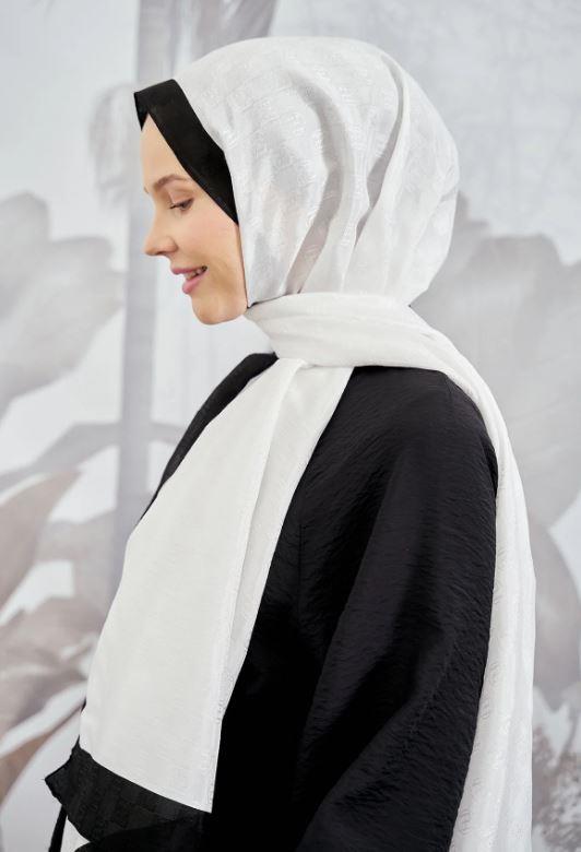 Armanda Dama Monogram Desenli Şal 3041-Kırık Beyaz
