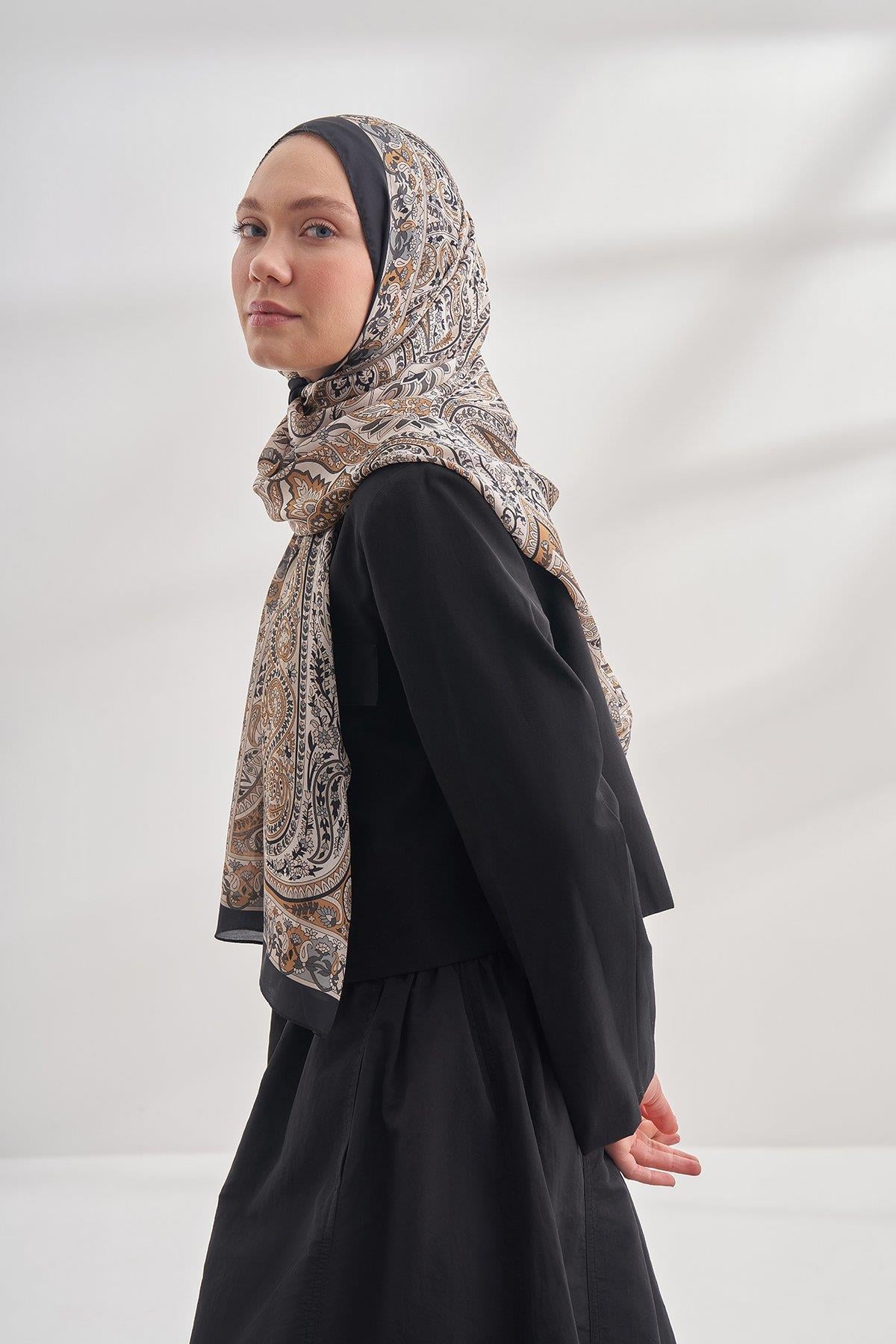 Armanda Özel Seri Etnik Desen Şal 6035-Siyah Krem