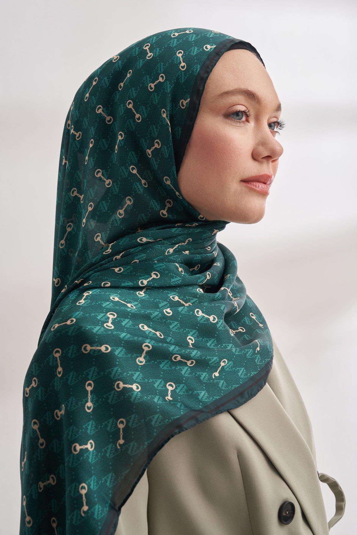 Armanda Vual Monogram Desen Şal 3361-Zümrüt