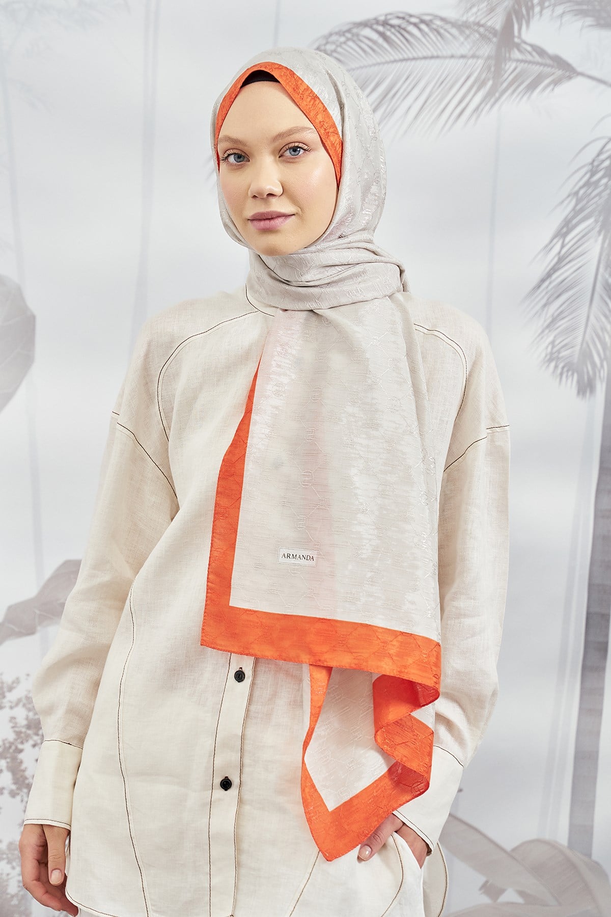 Armanda Zincir Monogram Desenli Şal 3042-Oranj Taş
