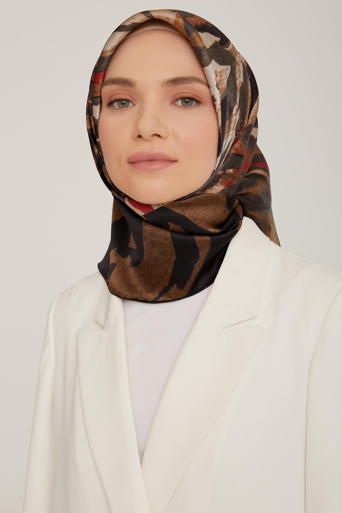 Armine İpek Saten Eşarp 8815D-01