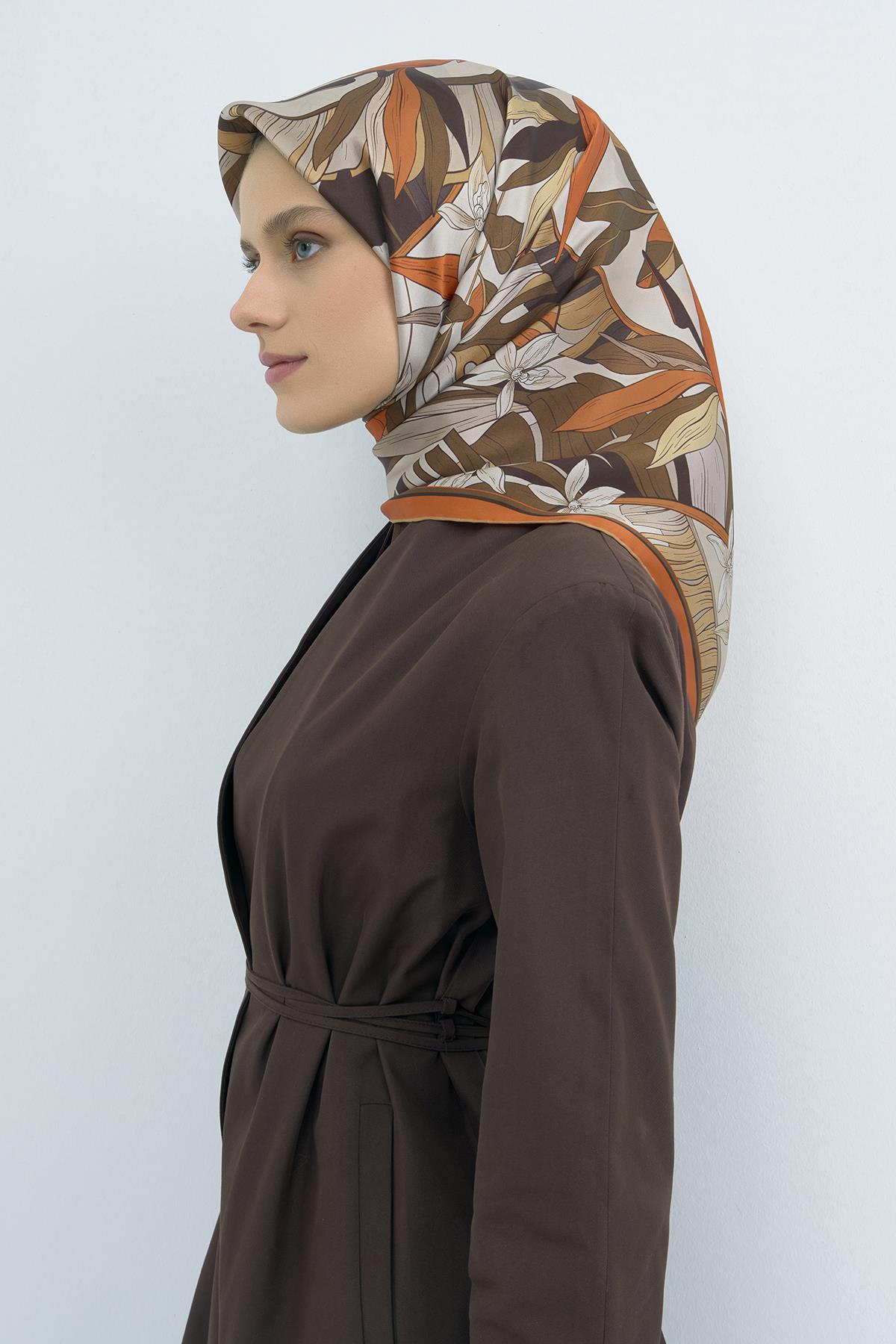 Armine Saten İpek Eşarp 9500D E26YA9500D01-80