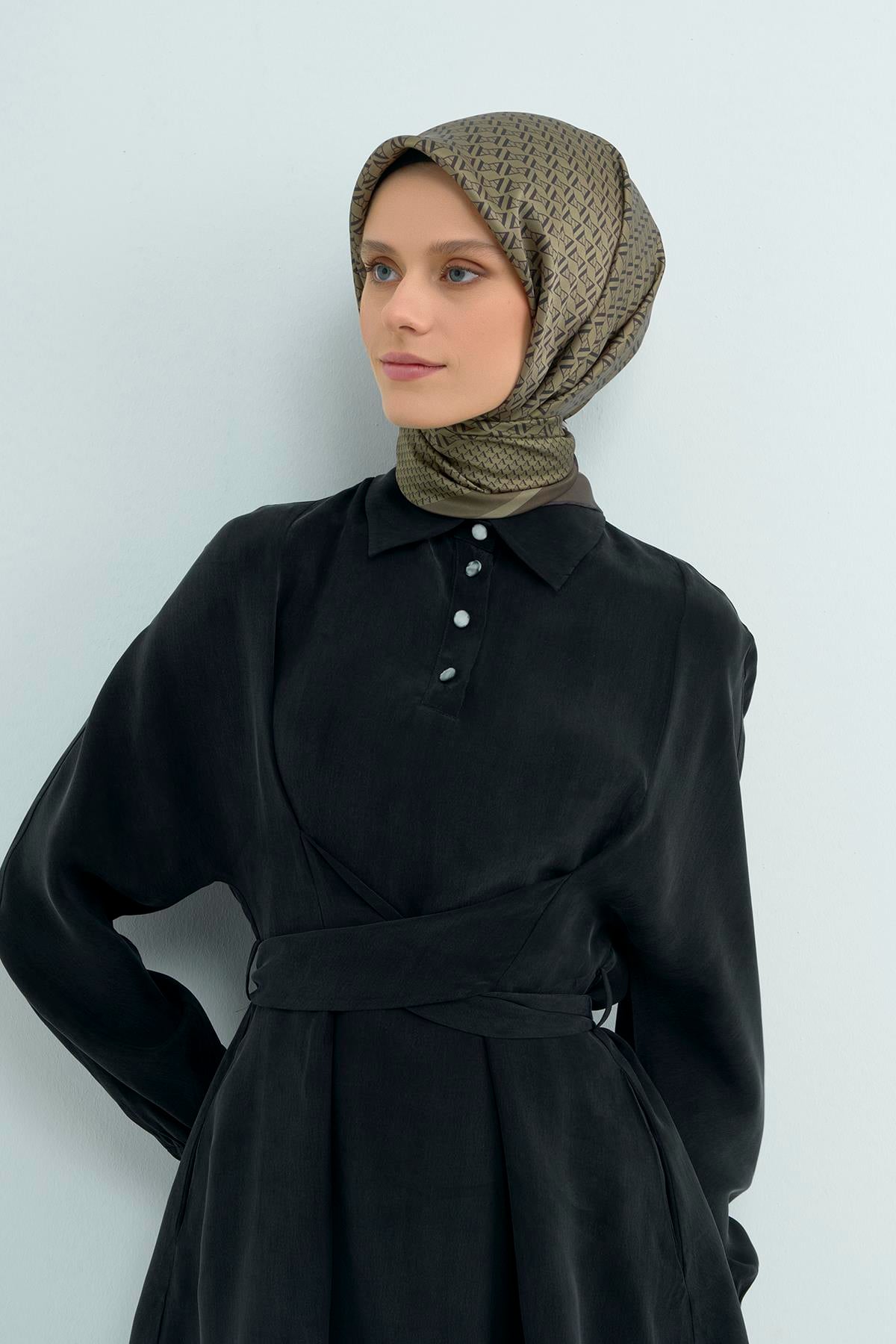 Armine Saten İpek Eşarp 9502D E26YA9502D01-55