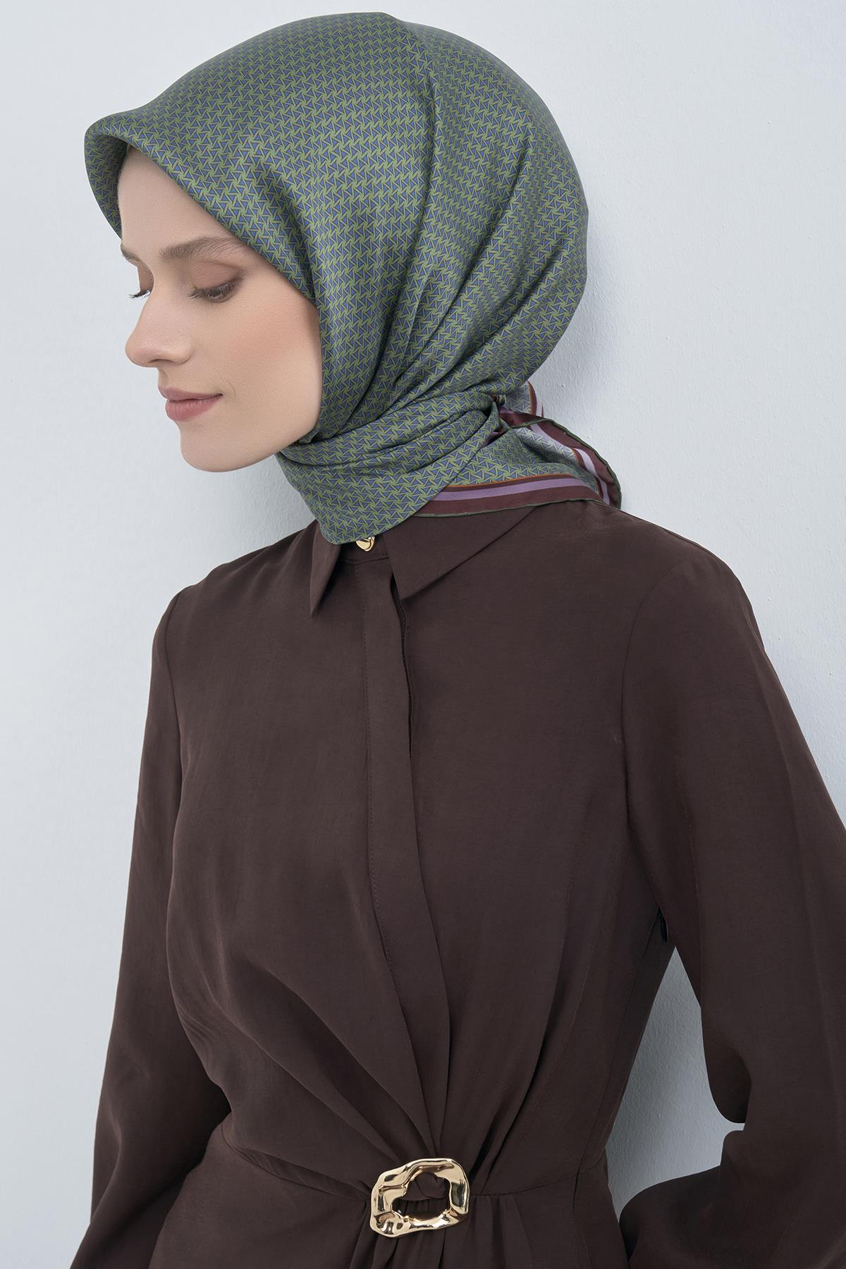Armine Saten İpek Eşarp 9528D E26YA9528D01-55