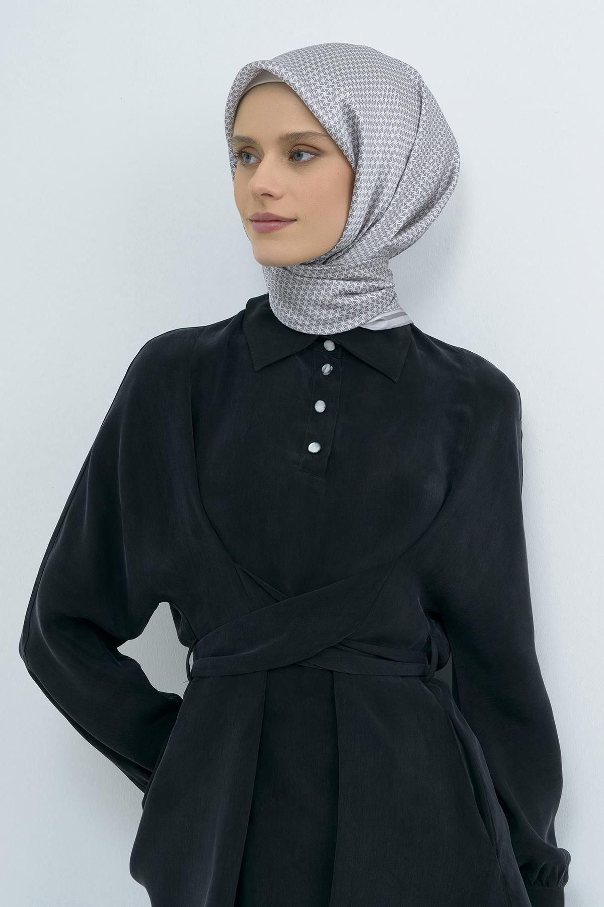 Armine Saten İpek Eşarp 9528D E26YA9528D01-83