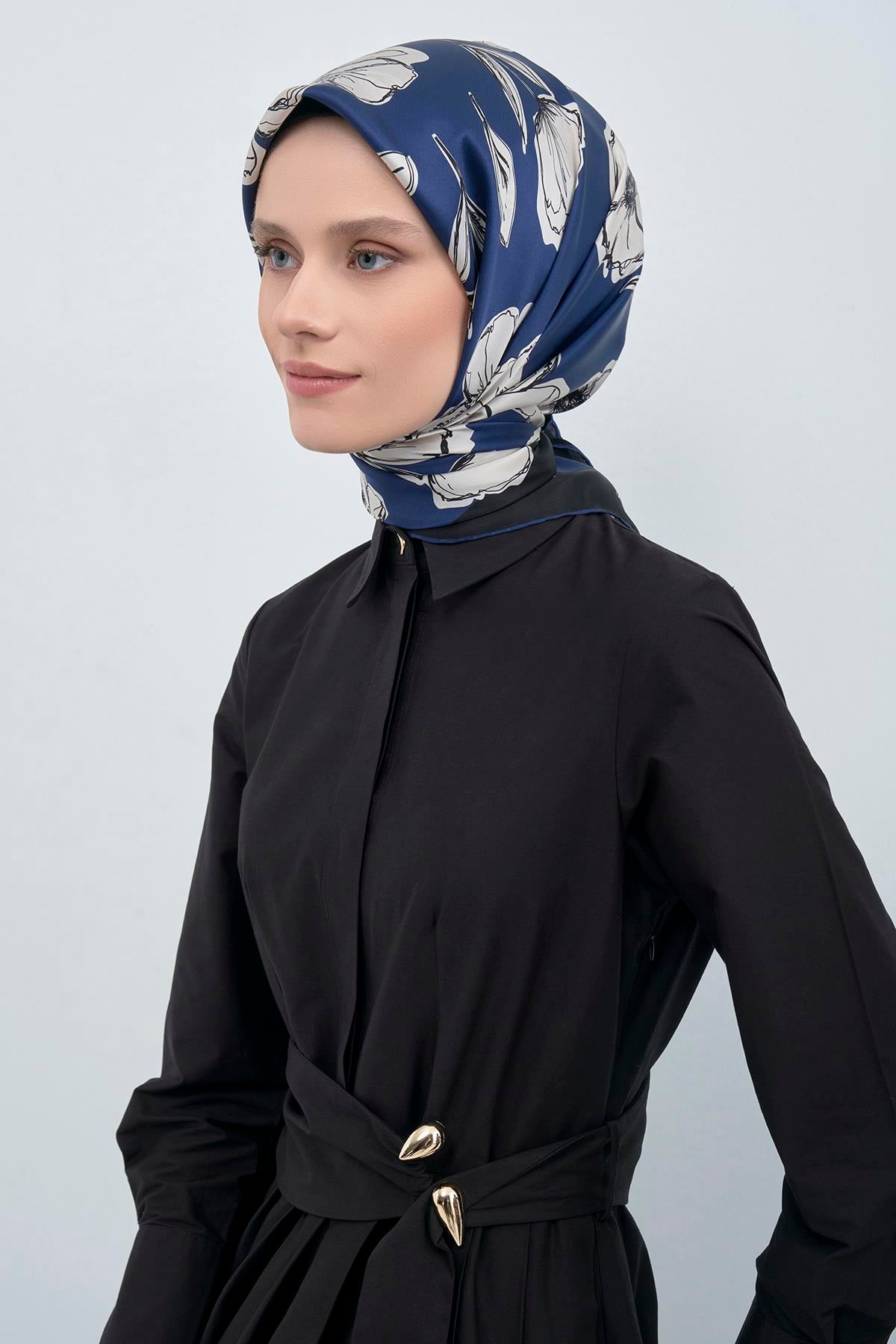Armine Saten İpek Eşarp 9536D E26YA9536D01-31