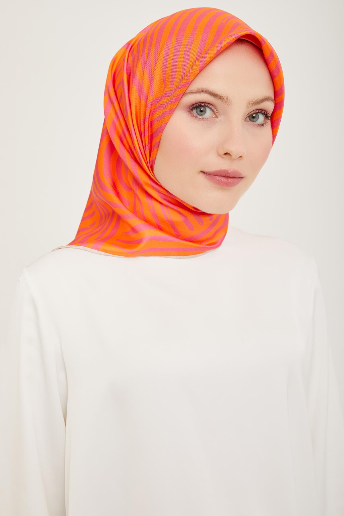 Belli Tivil İpek Eşarp 4010D E24YA4002005-52