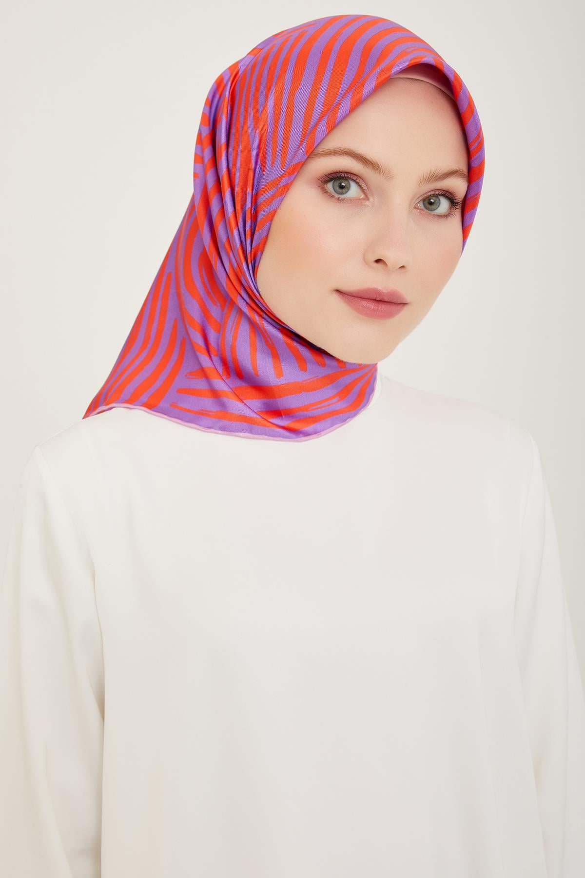 Belli Tivil İpek Eşarp 4010D E24YA4002005-37