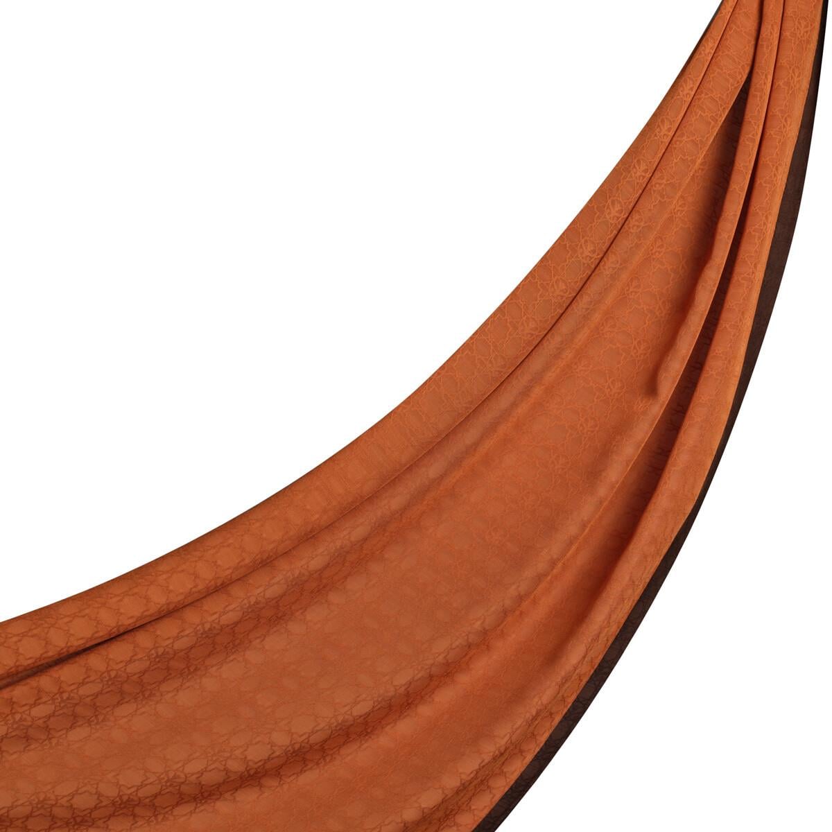 İpekevi Dört Mevsim Monogram Desen Şal 04356-Taba