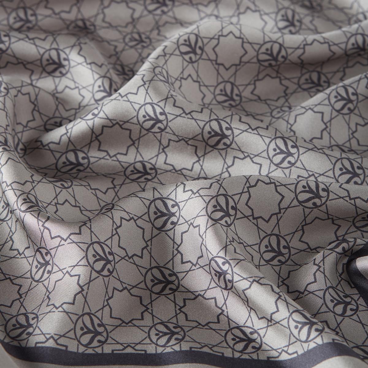 İpekevi Mini Seljuk Monogram Eşarp 01123-Lame