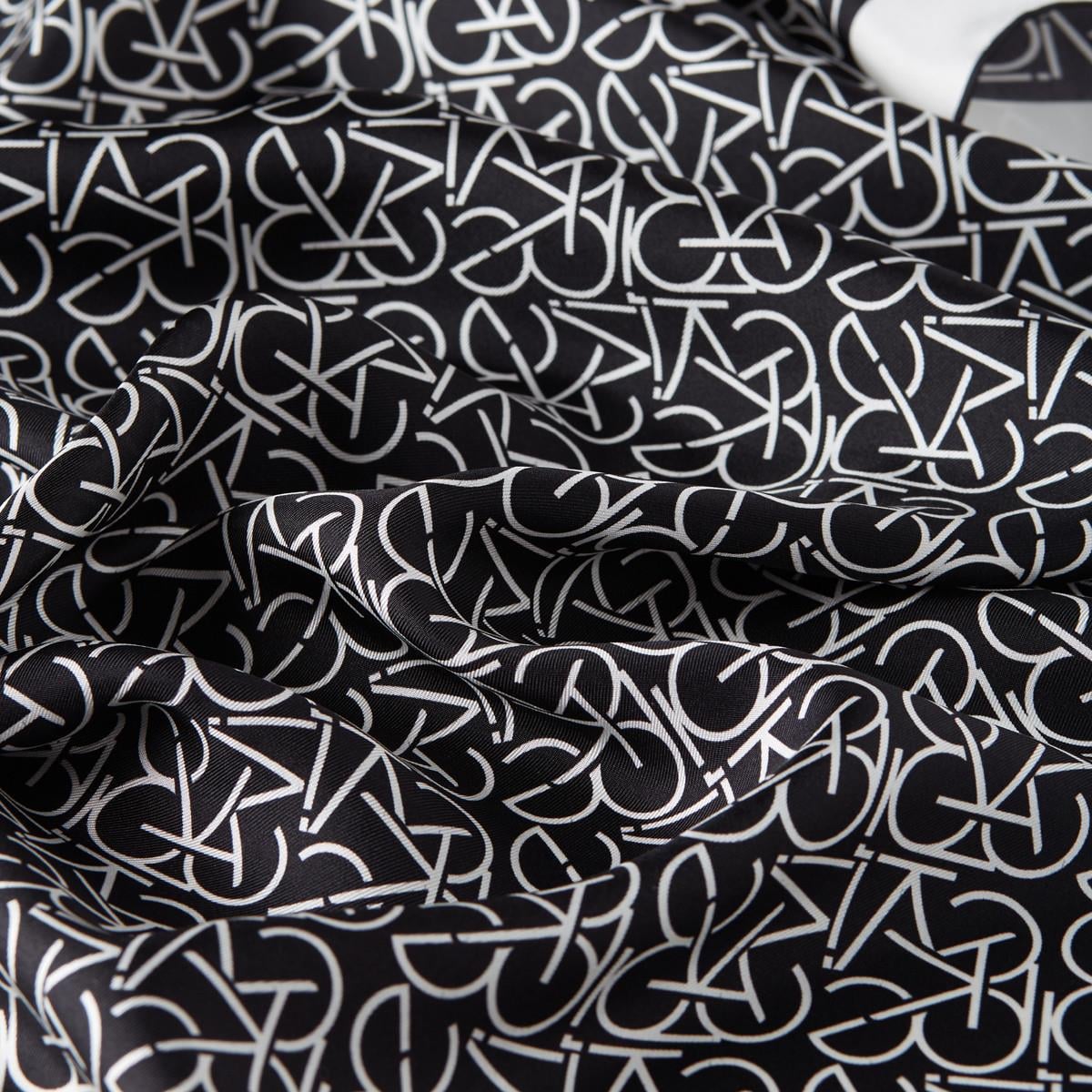 İpekevi Typo Monogram Tivil İpek Eşarp-Siyah Beyaz