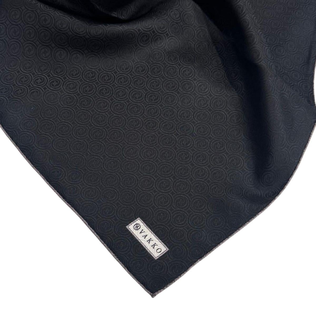Vakko İpek Jakar Monogram Eşarp 31815-M-Siyah