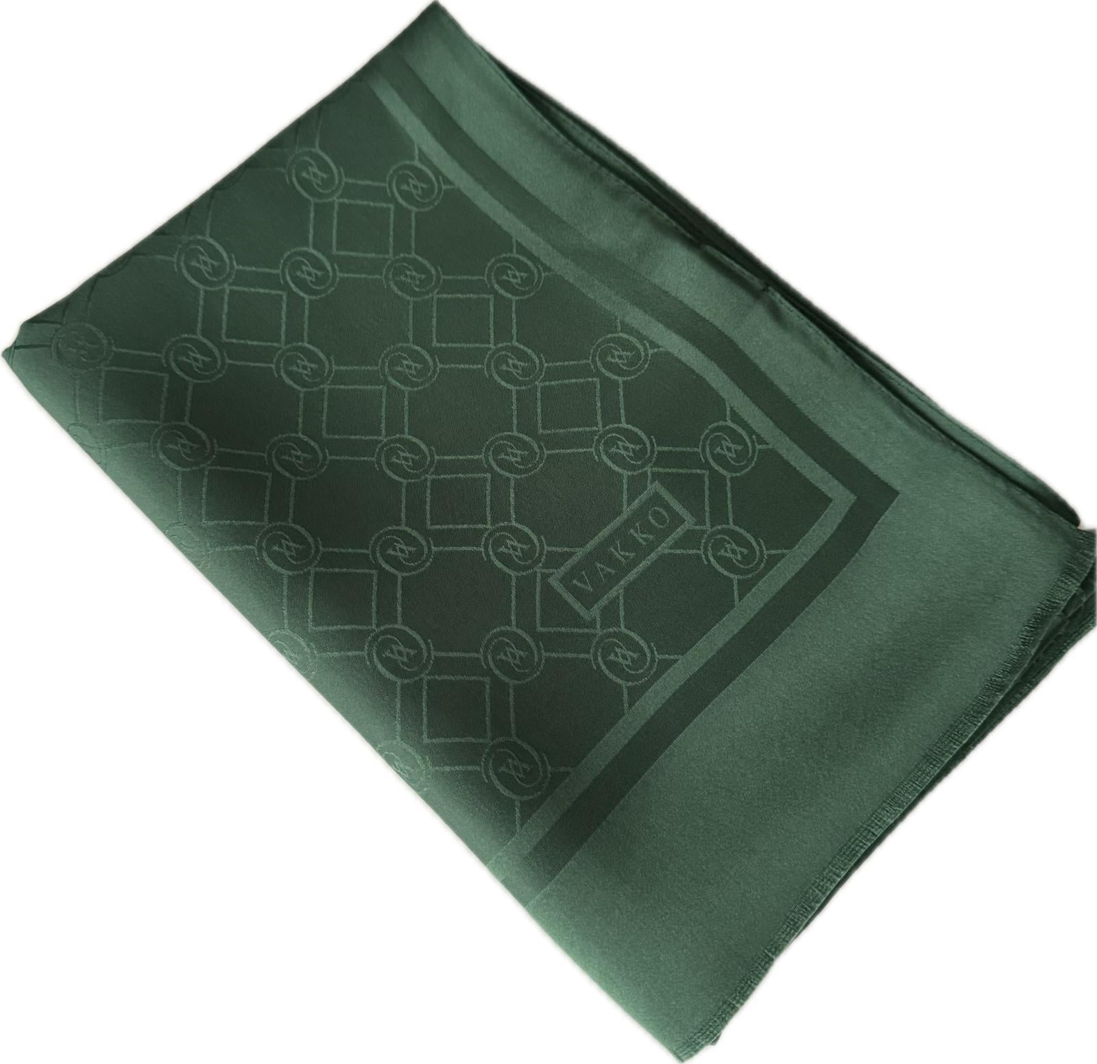 Vakko Özel Seri Monogram Jakarlı Şal 40830-Zümrüt Yeşili