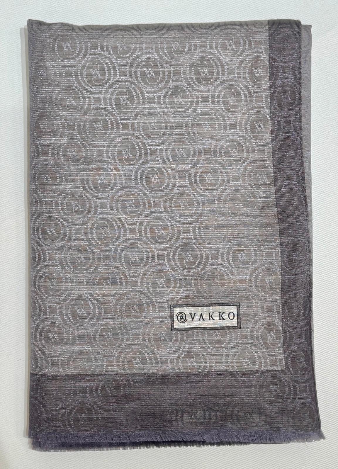 Vakko  Pamuk İpek Şeritli Monogram Şal 41728-Gri
