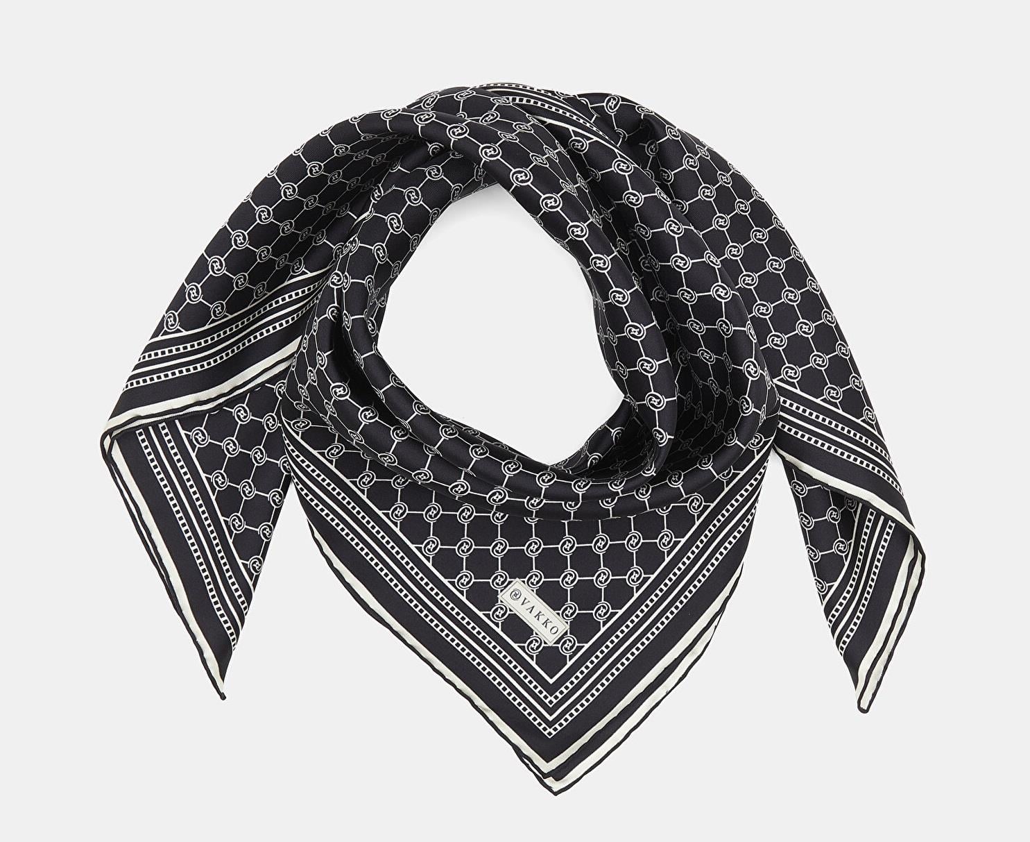 Vakko Tivil İpek Monogram Eşarp 37144-Siyah Ekru