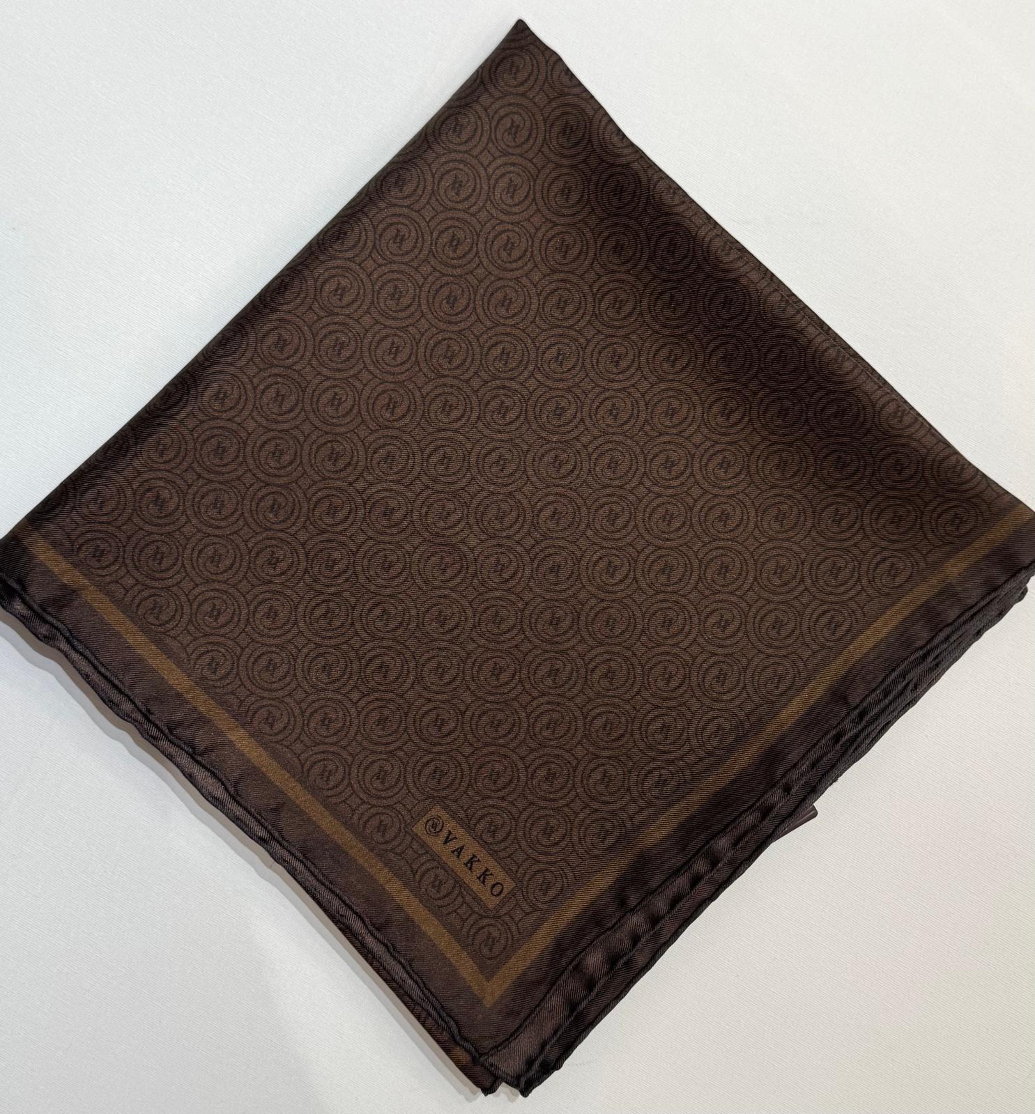 Vakko Tivil Monogram İpek Eşarp 41408-Koyu Kahve