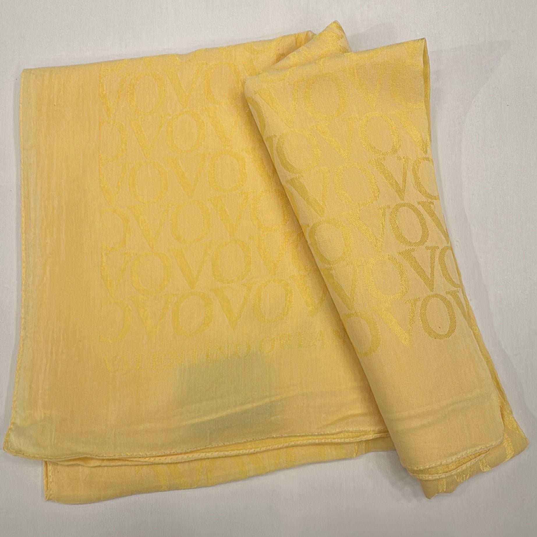 Valentino Orlandi Jakarlı Monogram Şal  27042025-Sarı