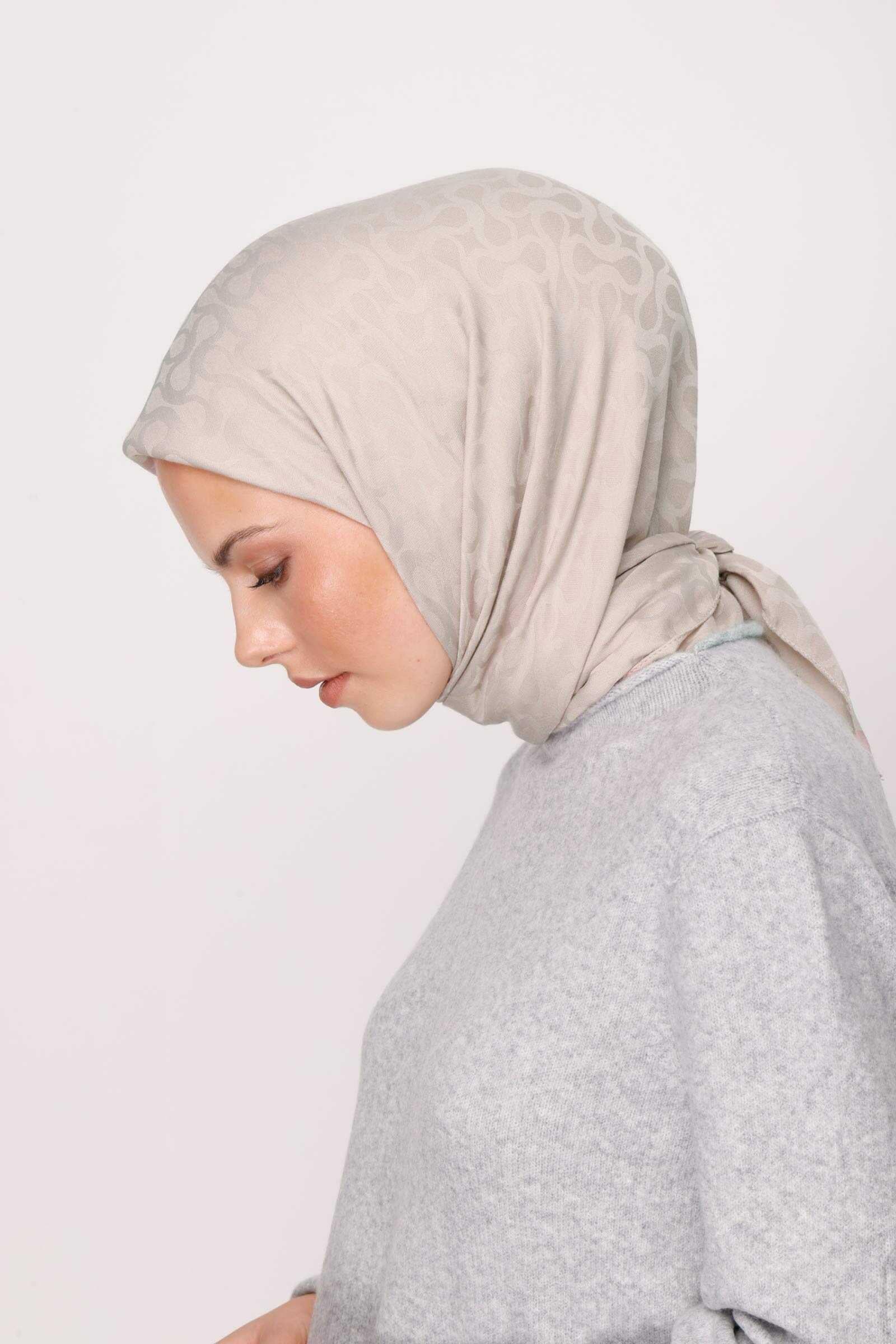 Valor Bloom Desen Eşarp 2479-Krem