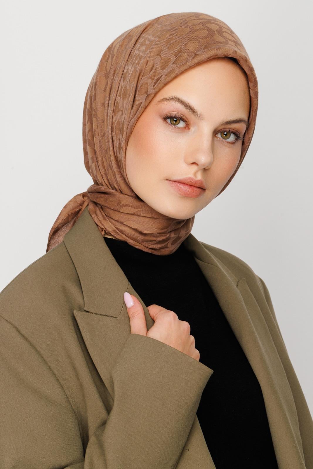 Valor Bloom Desen Eşarp 2479-Mocha