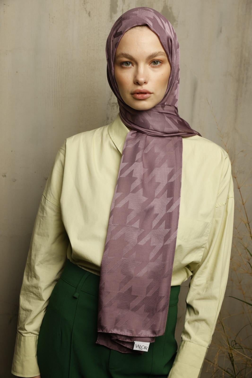 Valor Scarf  Kazayağı Desenli İpeksi Jakarlı Şal 06112024-Tozlu Eflatun