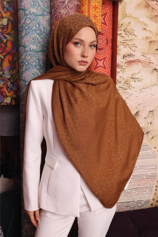 Valor Scarf Leopar Desen Şal 2657-Bal Kahve