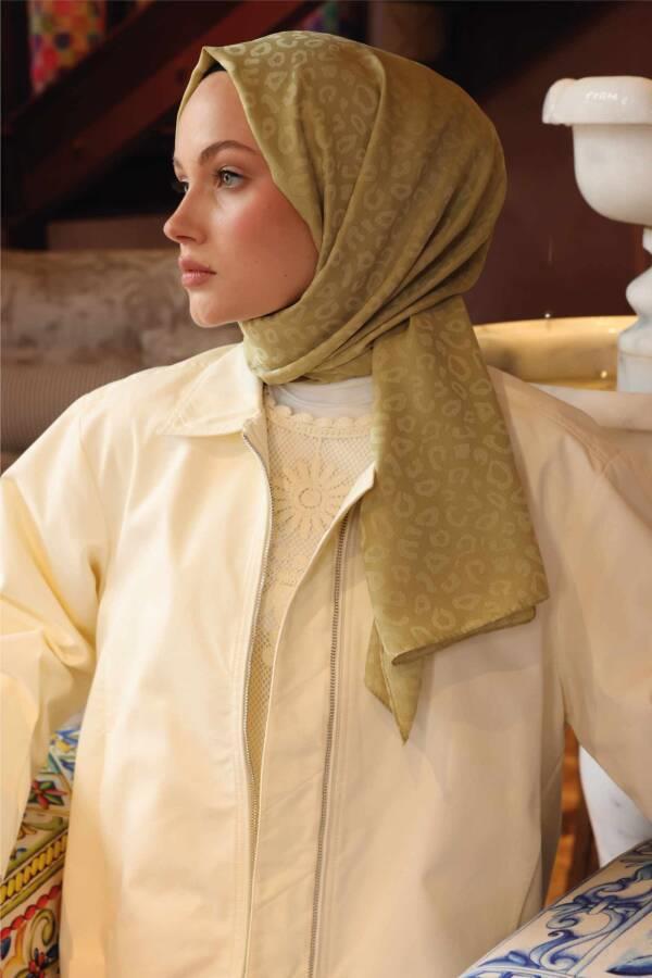 Valor Scarf Leopar Desen Şal 2657-Saman Sarısı