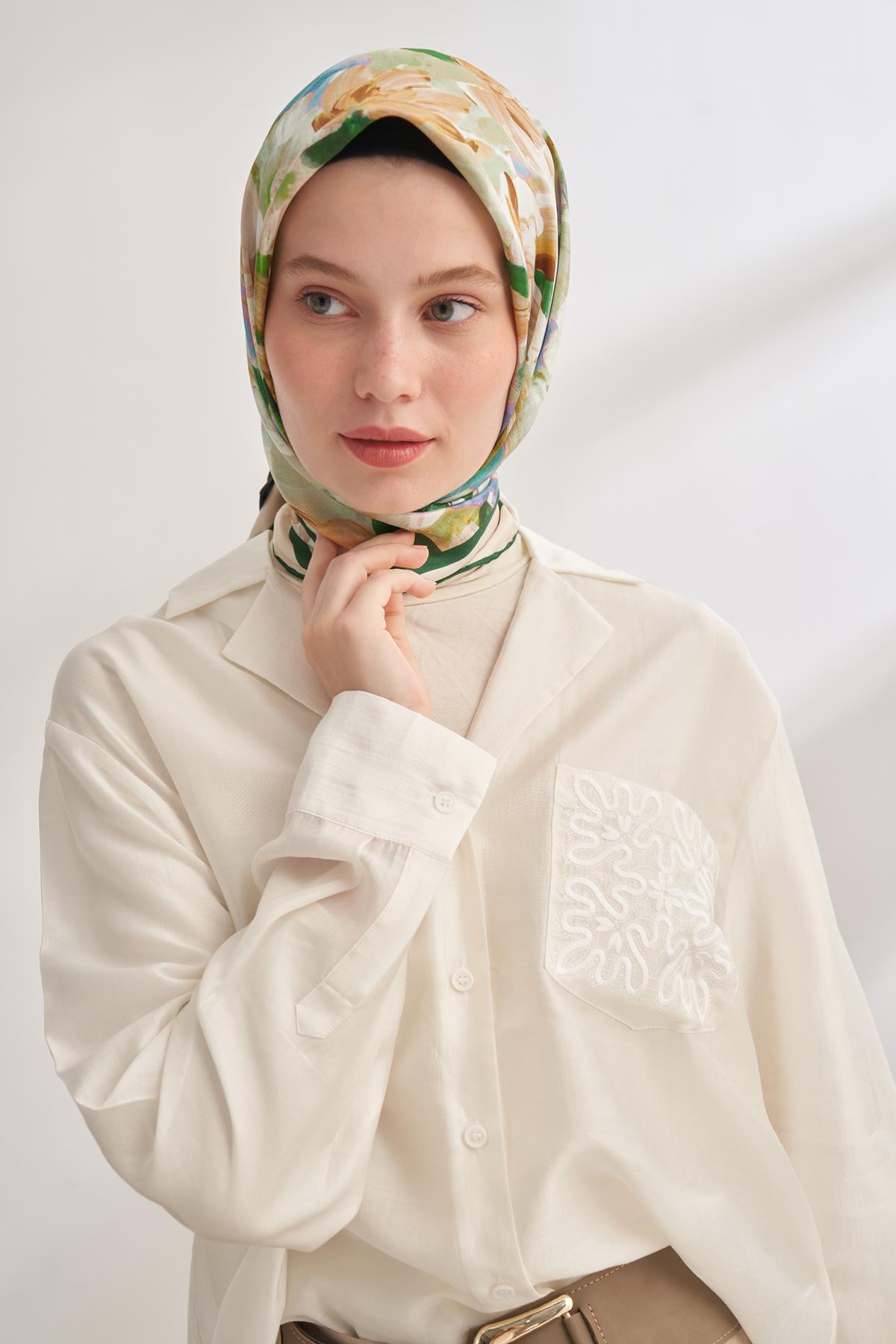 Armanda Abstract Desen Tivil İpek Eşarp 4359-Su Yeşili