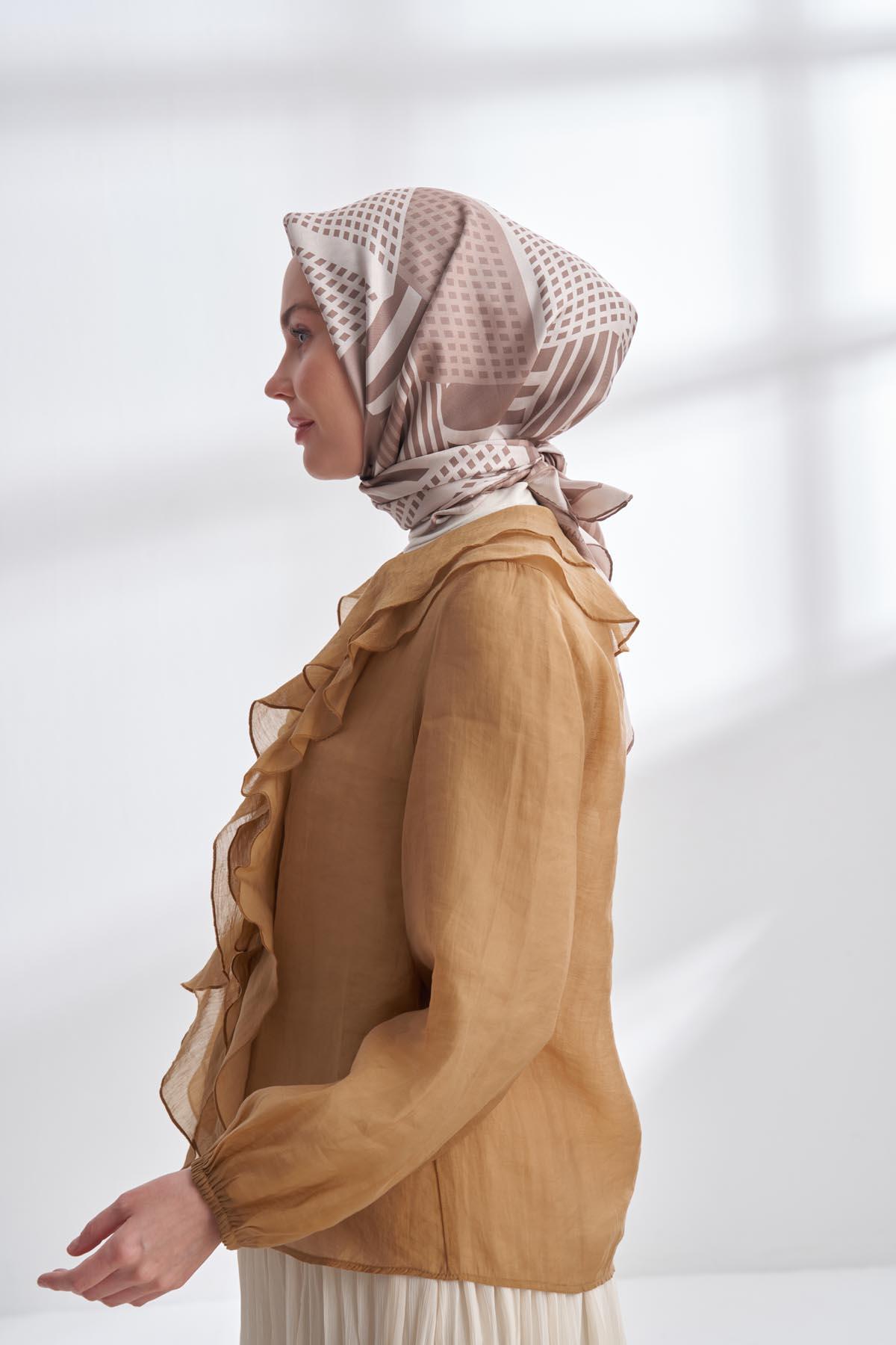 Armanda Archway Desen Tivil İpek Eşarp 4302-Bej