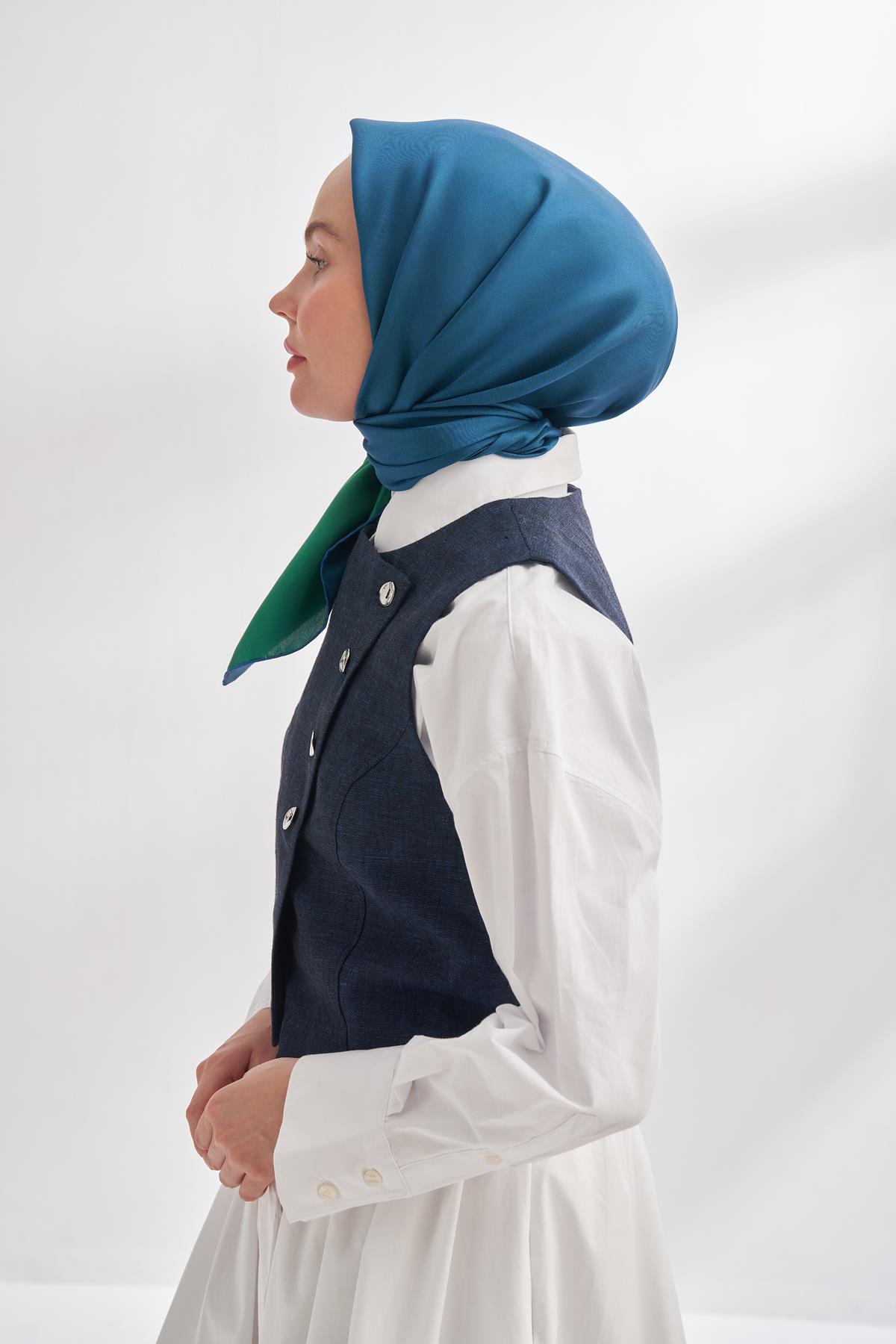 Armanda Çift Taraflı Düz Tivil İpek Eşarp 4401-Saks Benetton