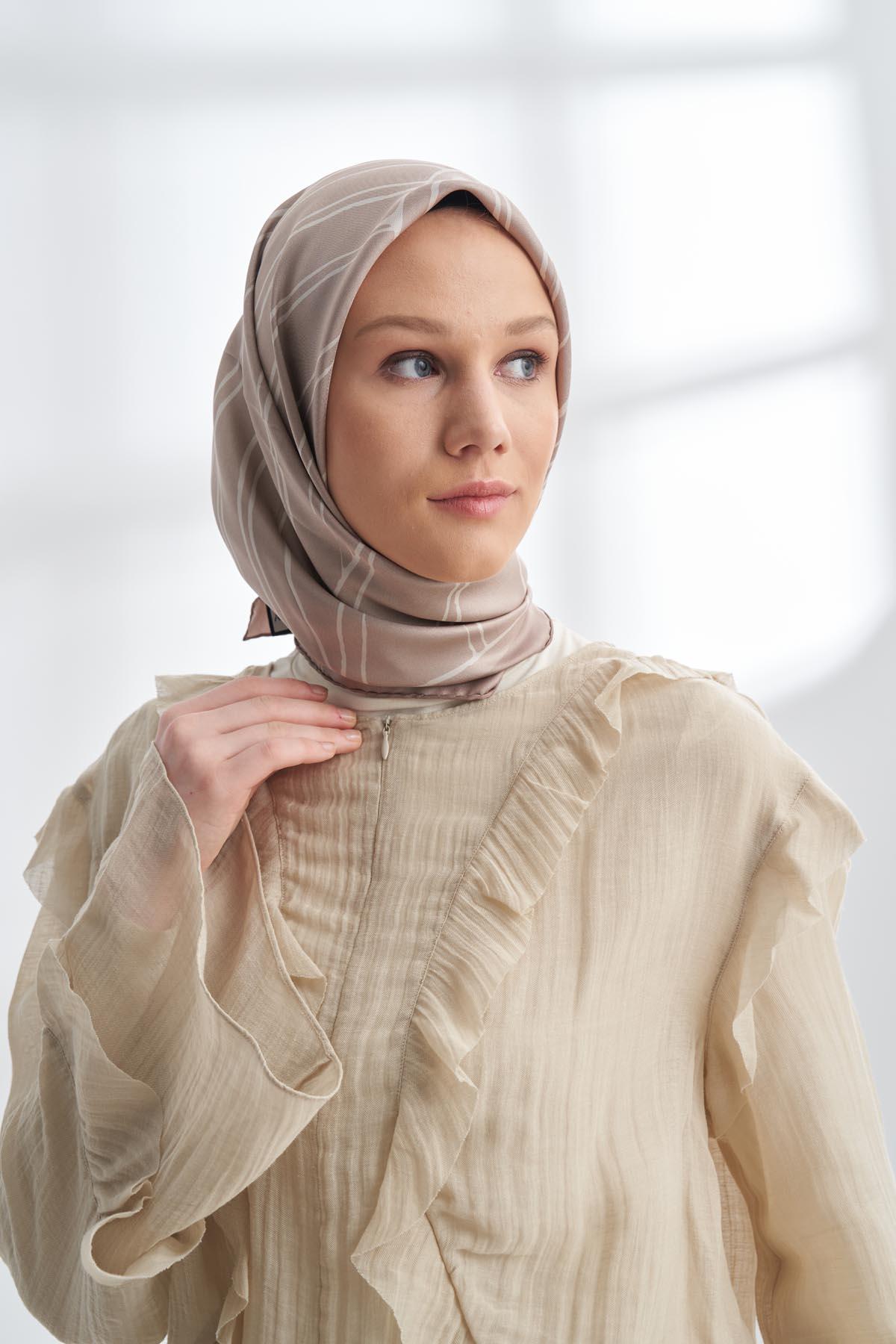 Armanda Çift Taraflı Marbling Desen Tivil İpek Eşarp 4309-Vizon