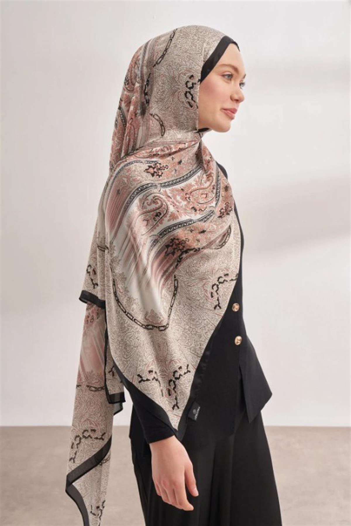 Armanda İthal Vual Nuit Desen Şal 04463-Siyah Yavruağzı