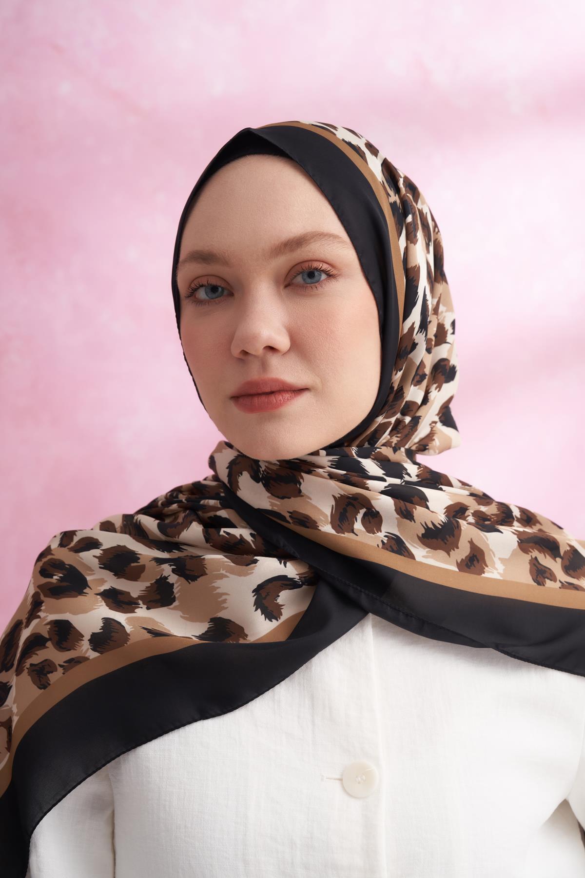 Armanda Leopar Vual Multi Desen Şal 6041-Siyah Kamel