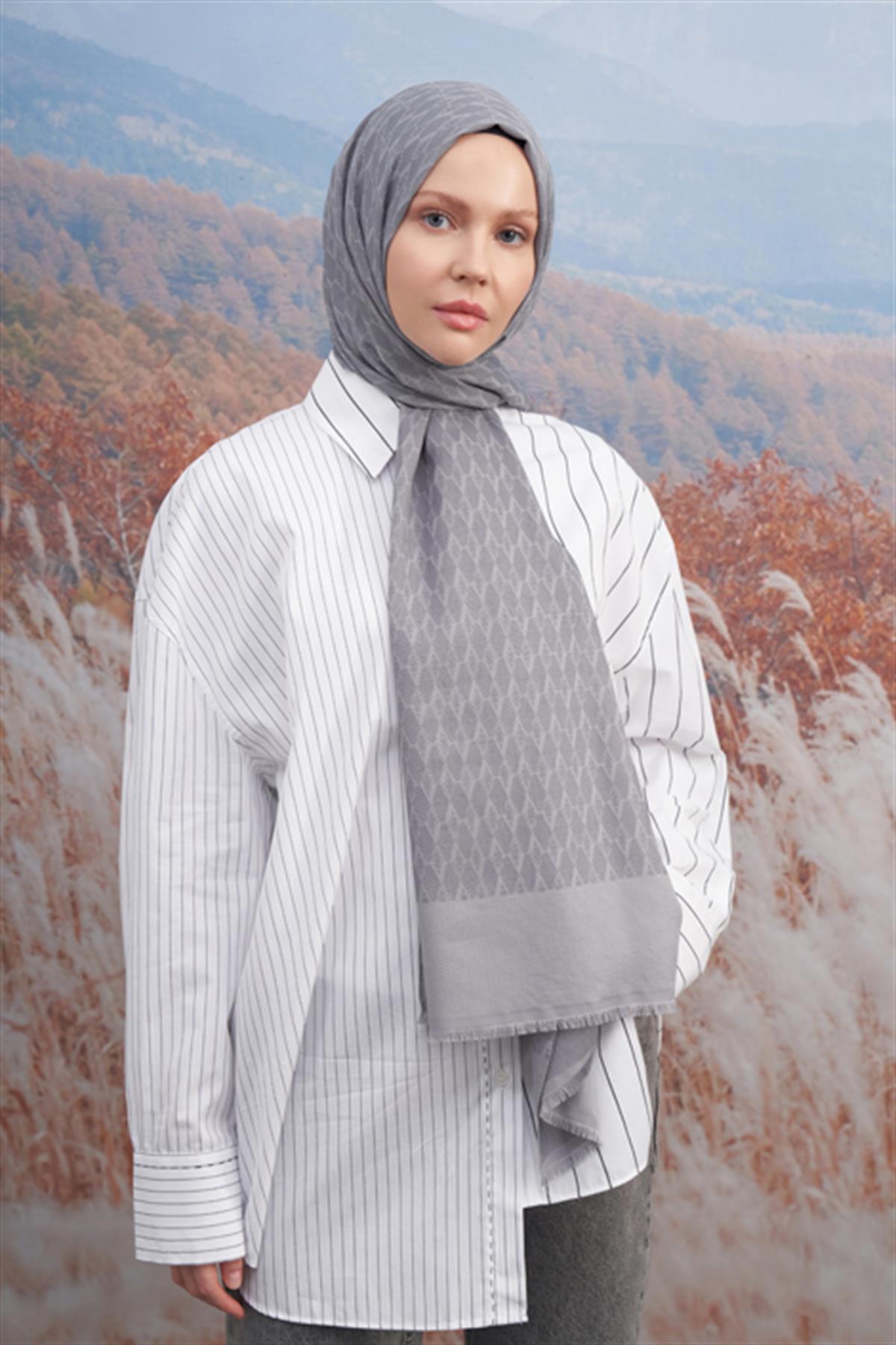 Armanda Monogram Desen Şal 3098-Gri