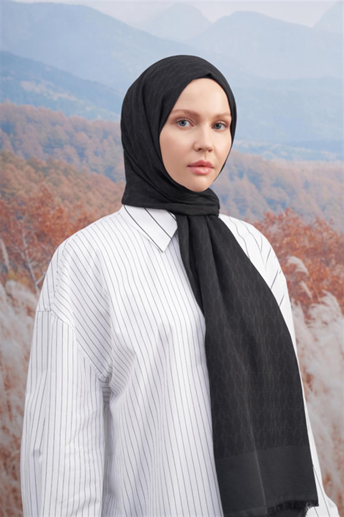 Armanda Monogram Desen Şal 3098-siyah
