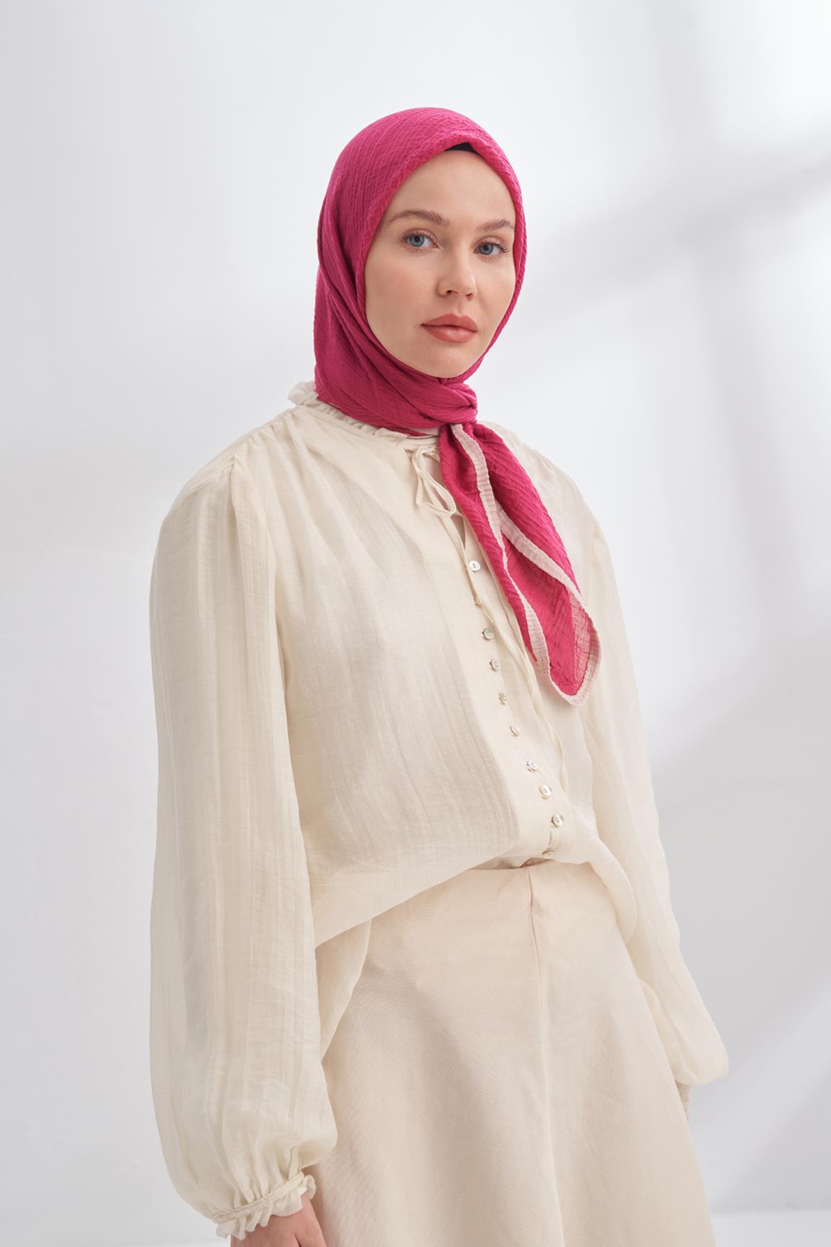 Armanda Müslin Biyeli Eşarp 3353-Fuşya