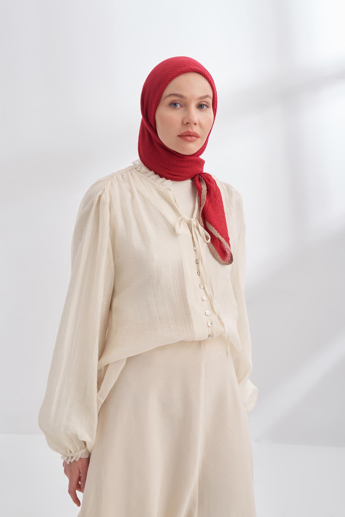 Armanda Müslin Biyeli Eşarp 3353-Koyu Kırmızı