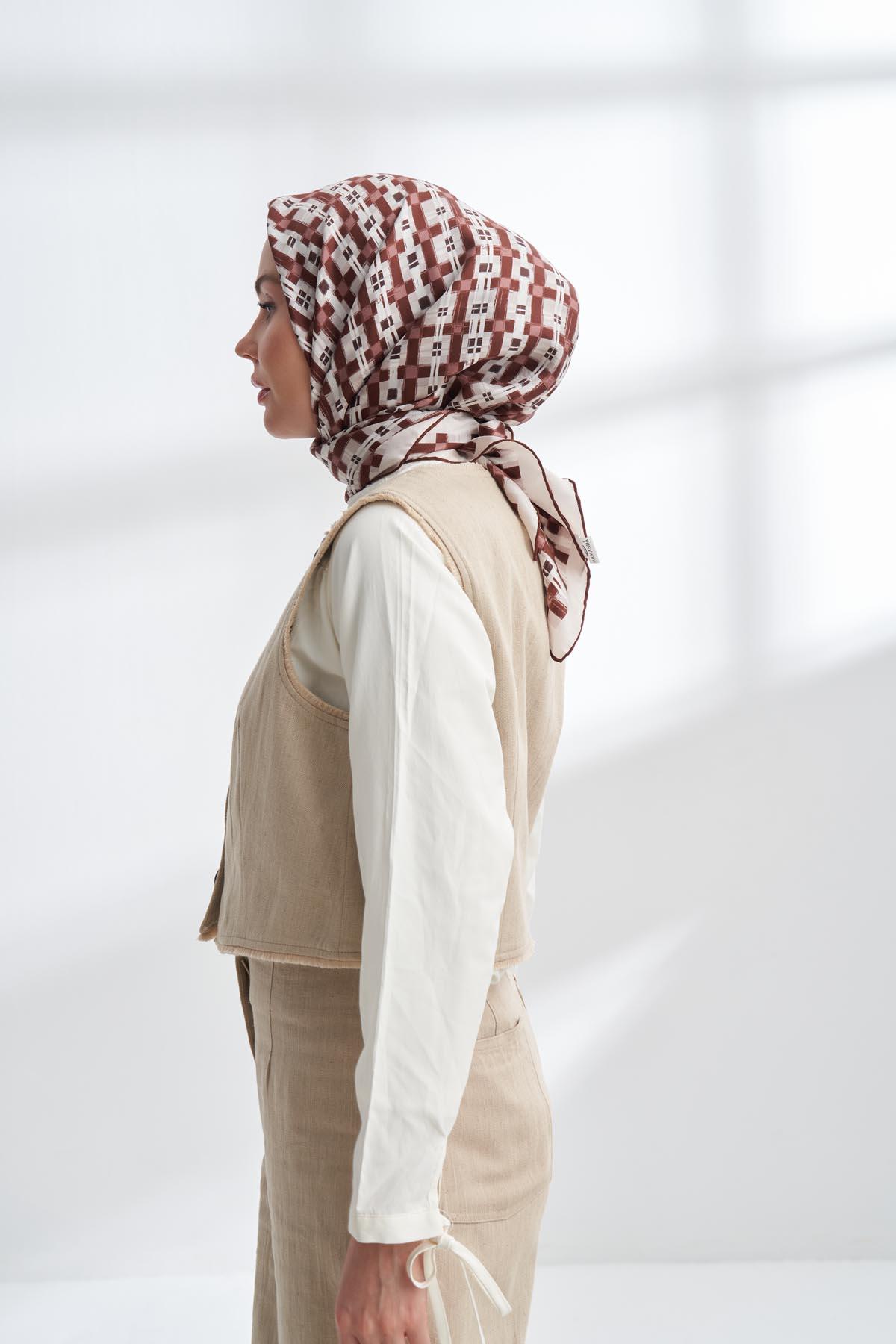 Armanda Network Desen Tivil İpek Eşarp 4307-Kahve