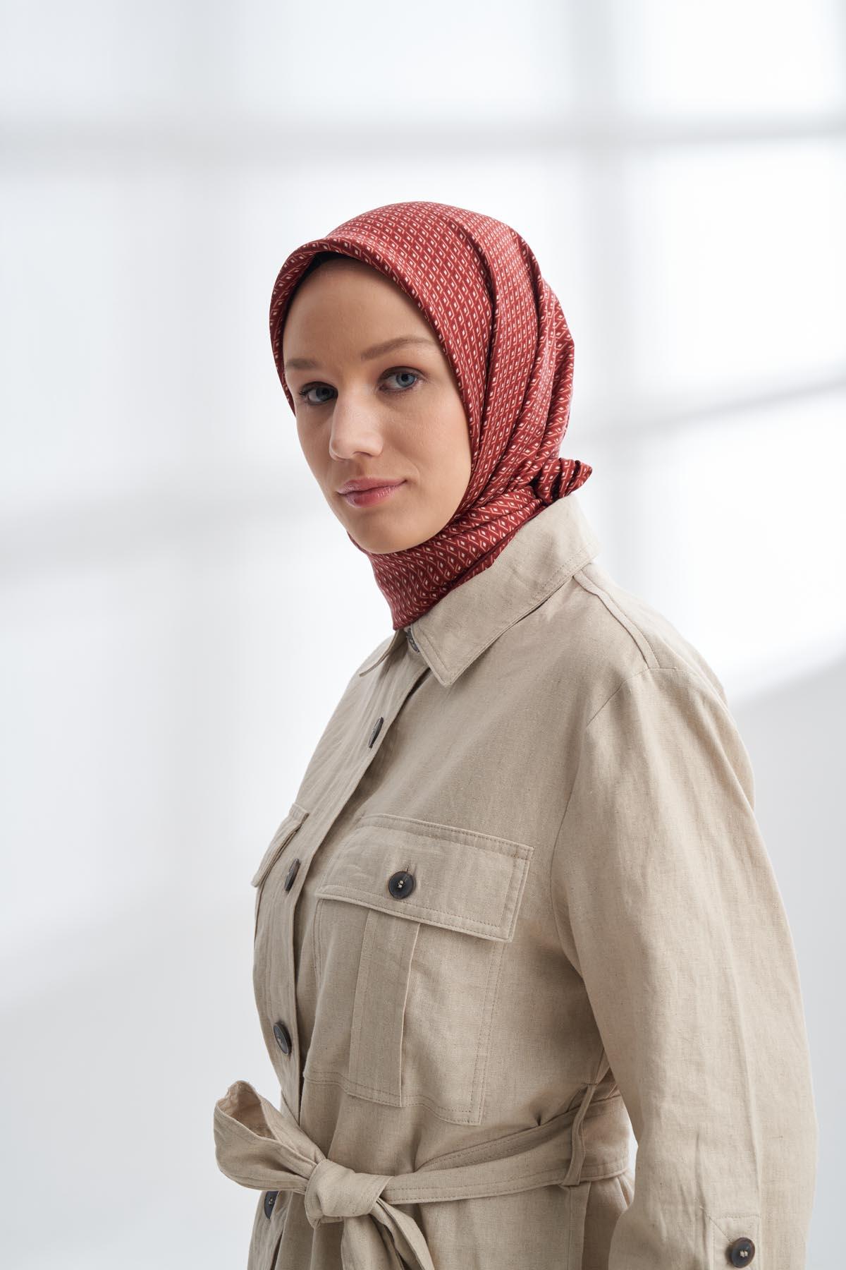 Armanda Noire Desen Tivil İpek Eşarp 4303-Bordo