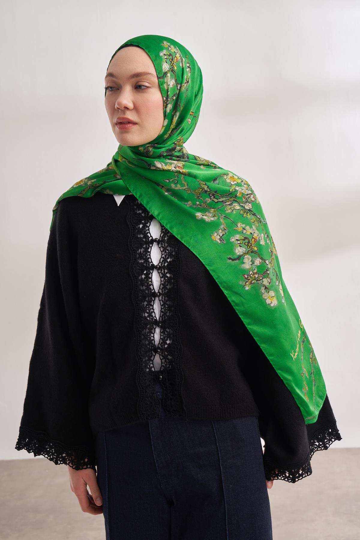 Armanda Vual Almond Bloom Desen Şal 04464-Benetton