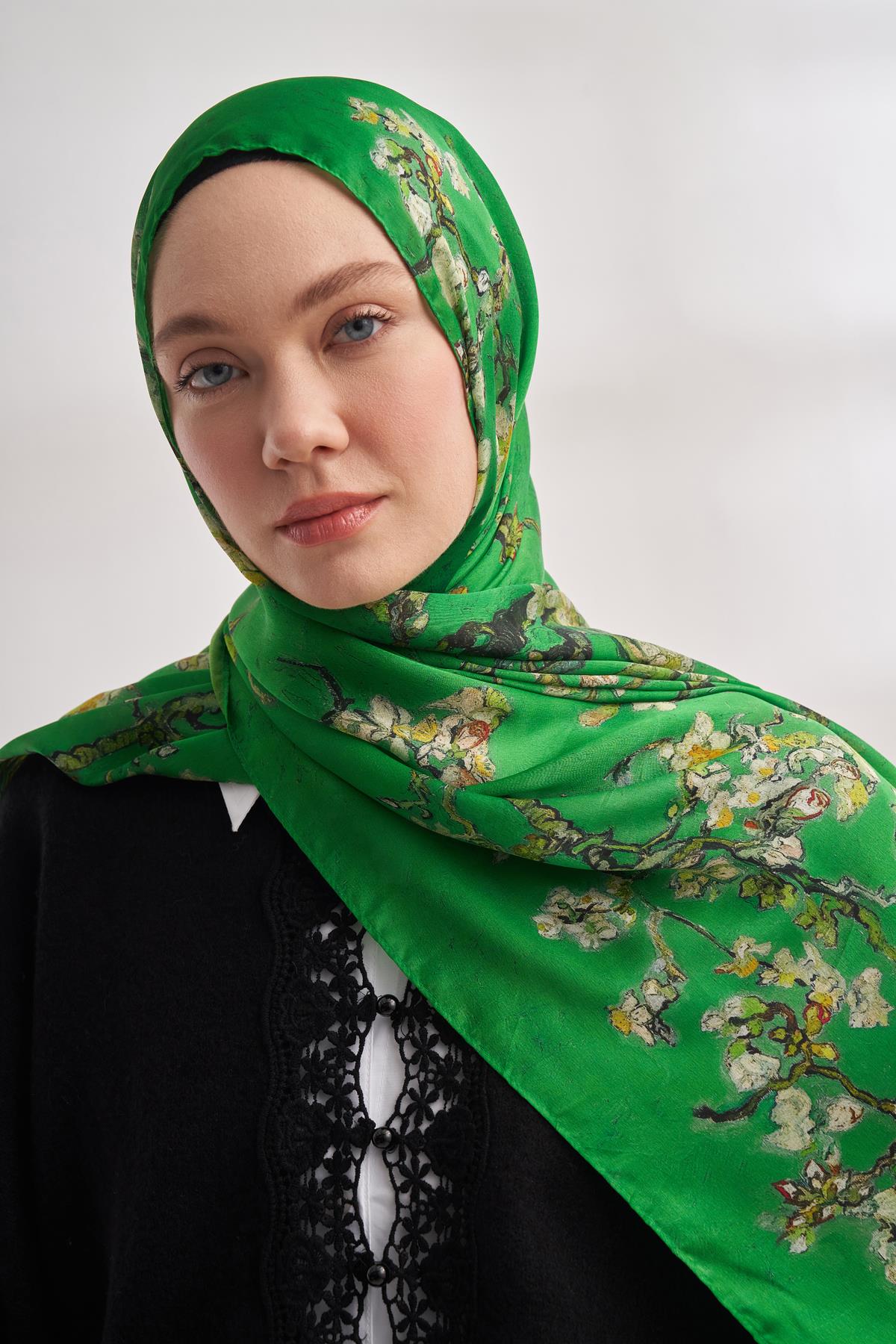 Armanda Vual Almond Bloom Desen Şal 04464-Benetton
