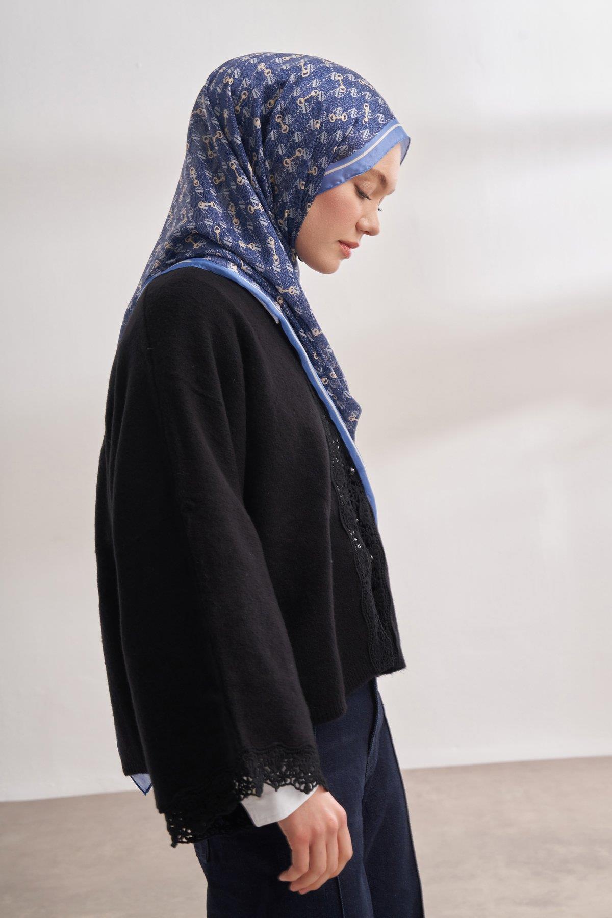 Armanda Vual Monogram Desen Şal 3361-İndigo