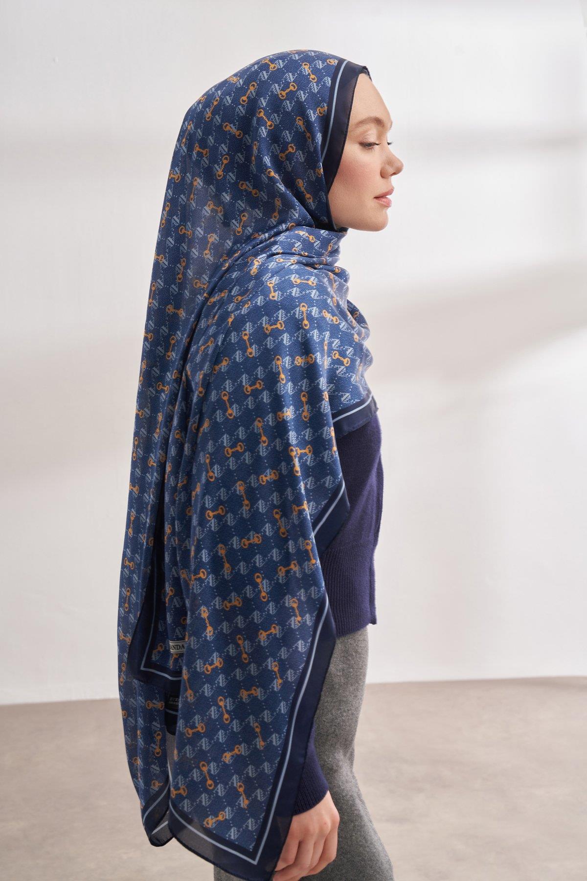 Armanda Vual Monogram Desen Şal 3361-Kot Mavi