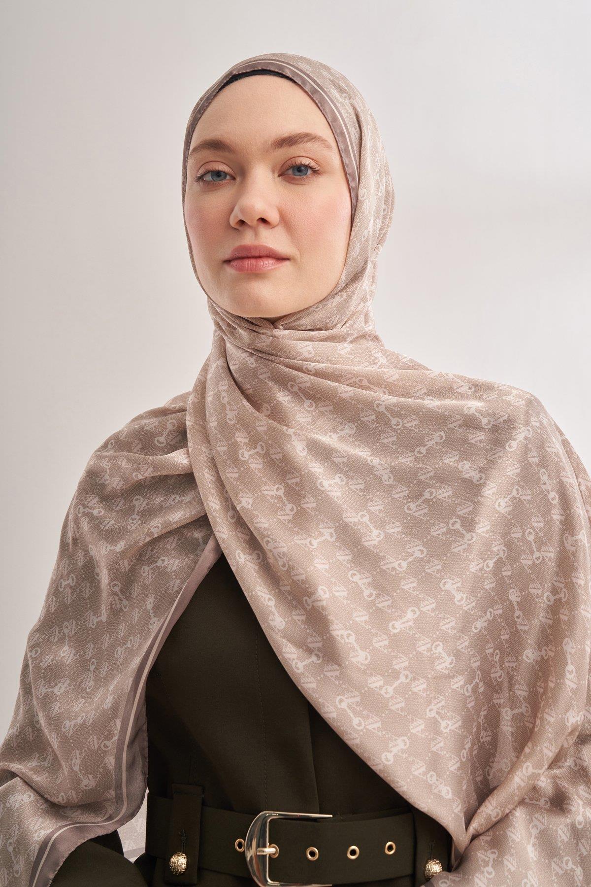 Armanda Vual Monogram Desen Şal 3361-Nude