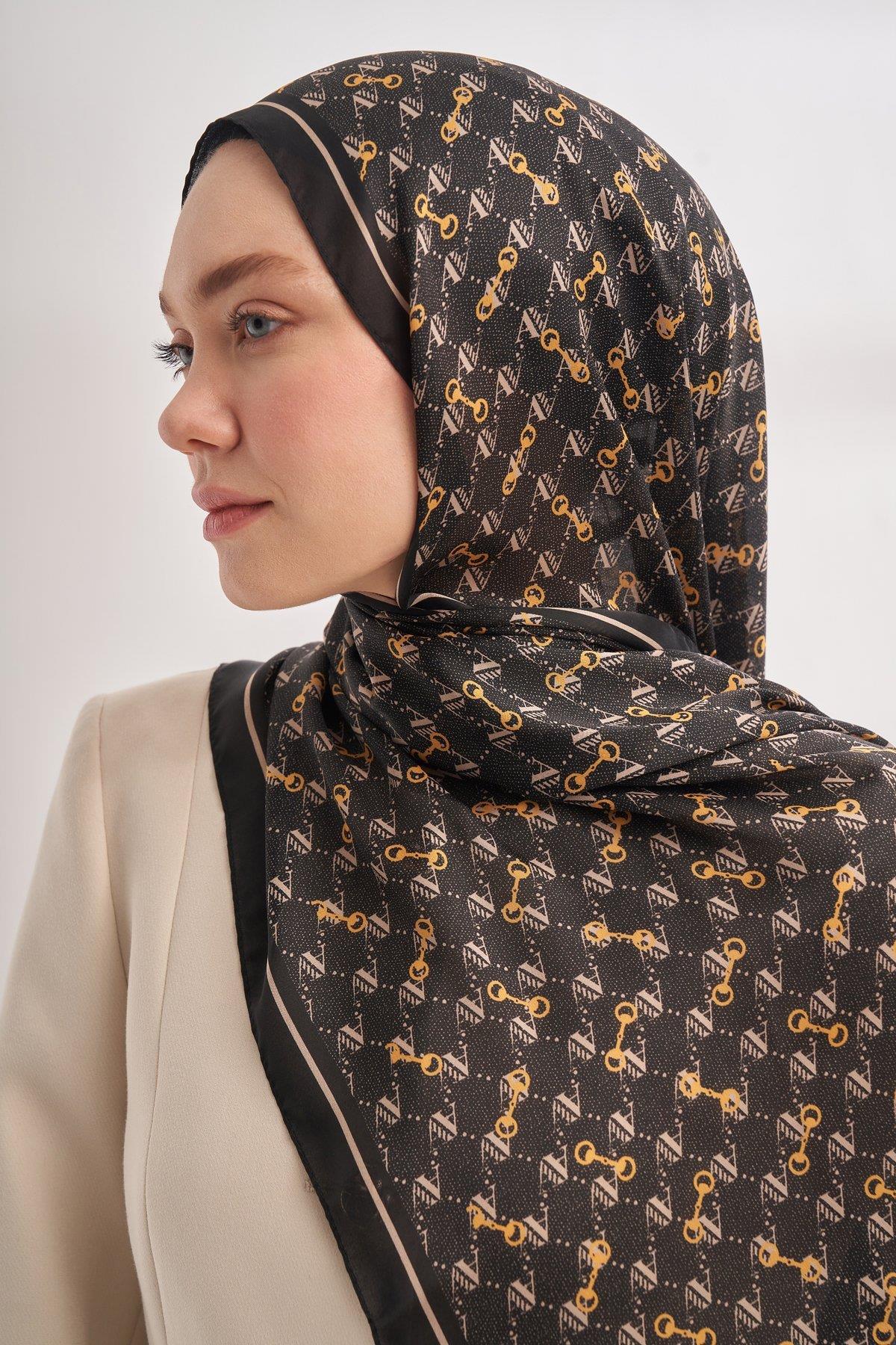 Armanda Vual Monogram Desen Şal 3361-Siyah Krem
