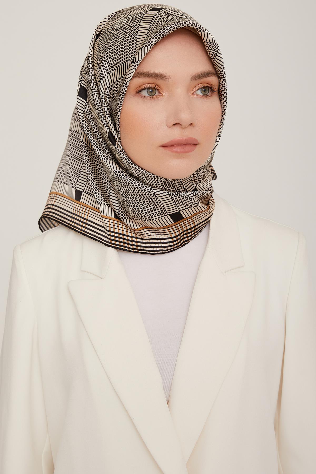 Armine İpek Saten Eşarp 8838D-01