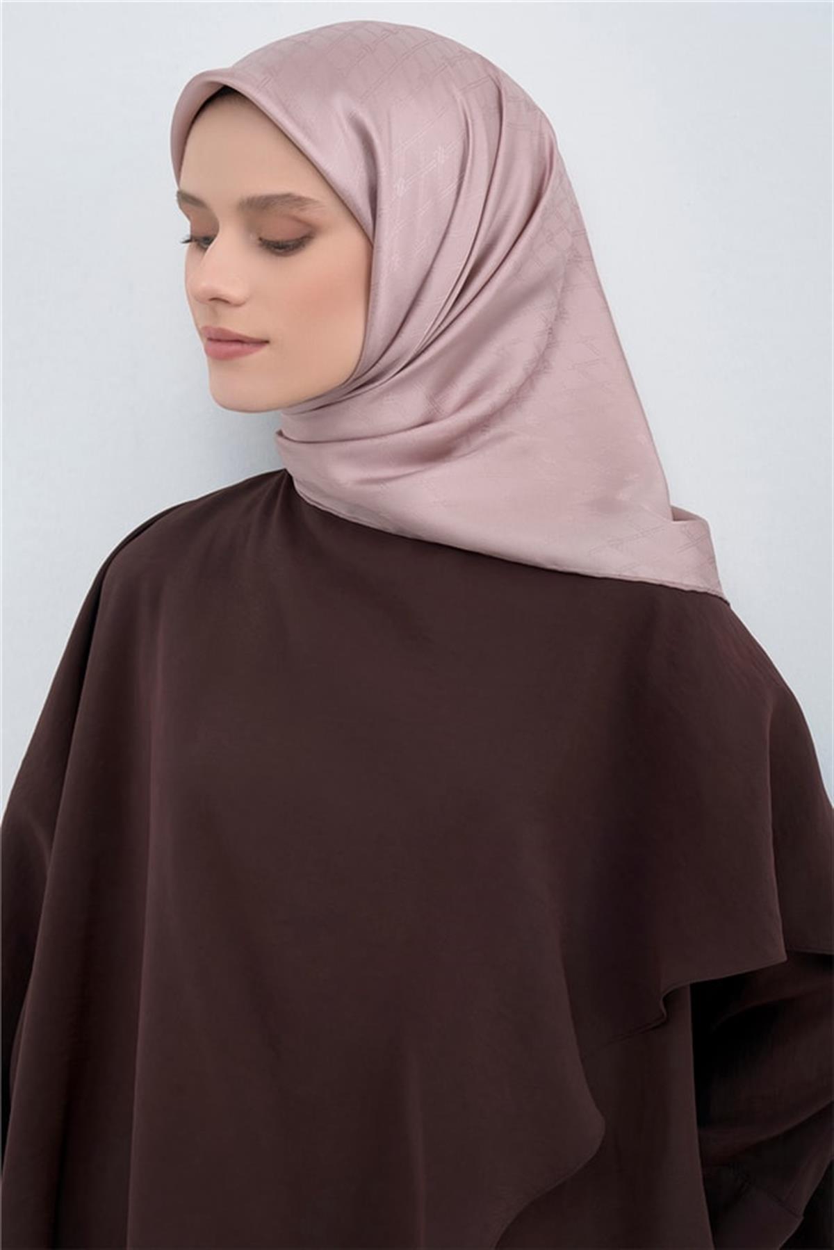 Armine Jakarlı İpek Eşarp 2003D E25KA2003D01-29